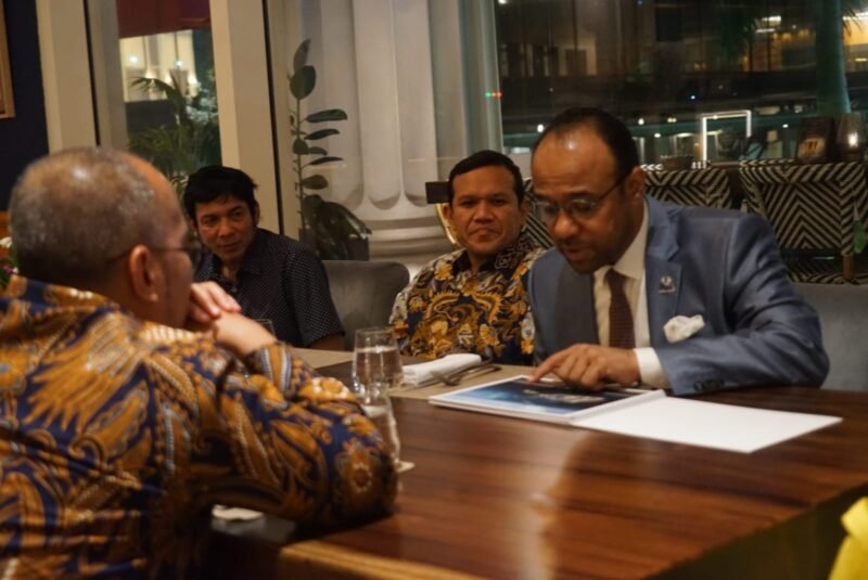 Wagub Aceh Bahas Rencana Investasi dengan Dubes UEA. Foto: Dok. Biro Adpim Setda Aceh