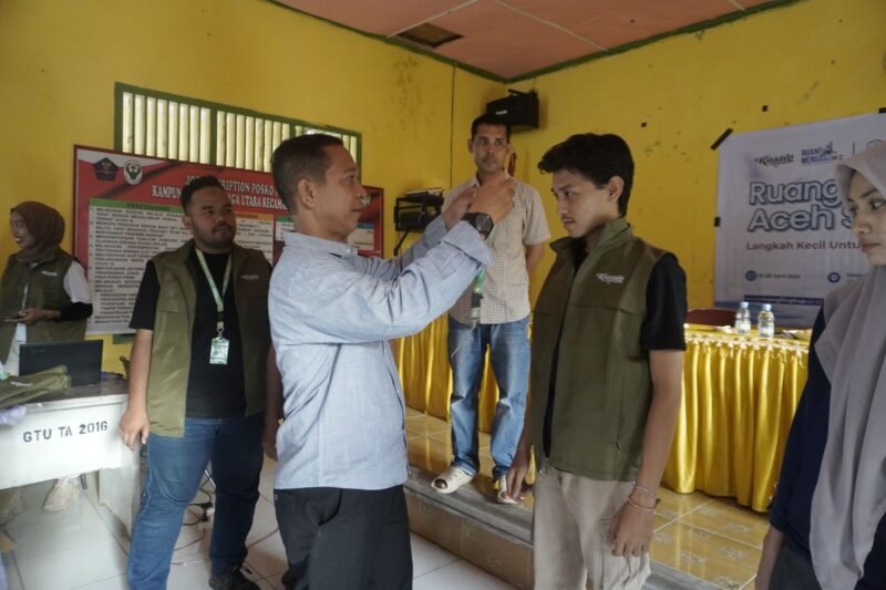 Camat Singkil Utara Resmi Buka Program Ruang Mengabdi #2 Komunitas Ruang Lingkup di Aceh Singkil. Foto: Dok. Pribadi/AcehNow