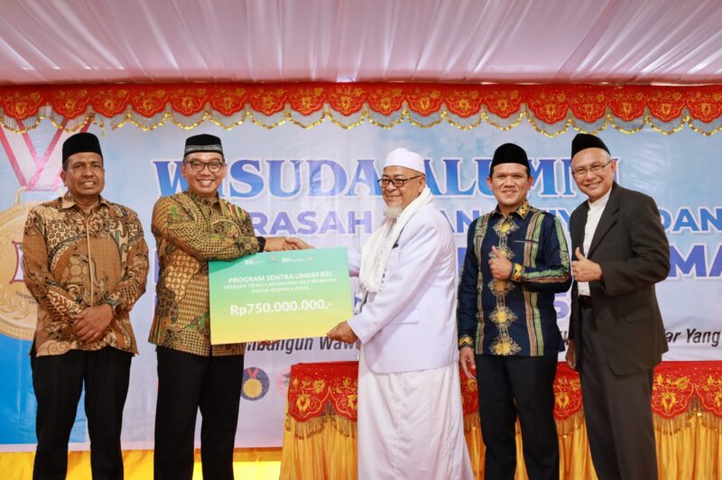 BSI Perkuat Literasi Ekonomi Syariah Berkelanjutan di Aceh. Humas BSI Aceh