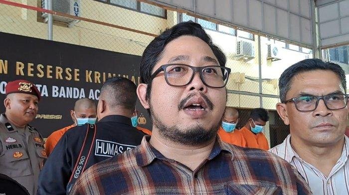 Kasat Reskrim Polresta Banda Aceh, Kompol Fadillah Aditya Pratama saat ditemui di Mapolresta setempat, Selasa (5/11/2024). Polisi Terima Print Chat Tersangka dan Korban Dugaan Pelecehan Santriwati di Banda Aceh, Ini Isinya. 
