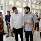 Gubernur Aceh Muzakir Manaf menerima  silaturrahmi Gubernur Sumatra Utara  Bobby Nasution di pendopo Gubernur Aceh, Rabu, 4 Juni 2025. FOTO: IST