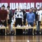 Kadispora Aceh T. Mirzuan bersama Ketua Dekranasda Aceh Marlina Muzakir menghadiri pembukaan turnamen bola basket Perjuangan Cup Jilid 2 pada Sabtu, 21 Juni 2025 di Hall Serbaguna Stadion Harapan Bangsa, Banda Aceh. Foto: Dok. Biro Adpim Setda Aceh