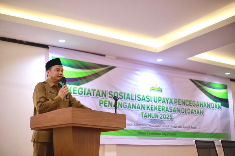 Kepala Dinas Pendidikan Dayah Aceh, Dr. Munawar A Djalil, MA. Foto: Dok. Humas Disdik Dayah Aceh
