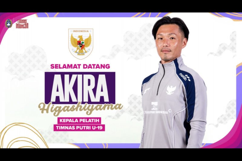 Akira Higashiyama sebagai pelatih Timnas Putri U-19 Indonesia. FOTO: DOK. PSSI
