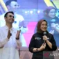Menteri Pendayagunaan Aparatur Negara dan Reformasi Birokrasi (PANRB) Rini Widyantini (kanan) dan Utusan Khusus Presiden (UKP) Bidang Pembinaan Generasi Muda dan Pekerja Seni Raffi Ahmad (kiri). dok. ANTARA/HO-Humas PAN RB