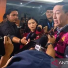 Menteri Perdagangan periode 2015–2016 Thomas Trikasih Lembong (Tom Lembong) saat ditemui di sela sidang pemeriksaan terdakwa di Pengadilan Tipikor Jakarta, Selasa (1/7/2025). dok. ANTARA/Agatha Olivia Victoria