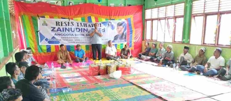Anggota DPRK Simeulue, Zainuddin, Gelar Reses Tahap Dua Serap Aspirasi Masyarakat.(Foto: AgusMuliadi/Acehnow)