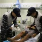 KRI dr. Radjiman Wedyodiningrat-992 yang tengah melaksanakan Operasi Trisula Jaya-25 di Bawah Kendali Operasi (BKO) Komando Lintas Laut Militer (Kolinlamil), mengevakuasi korban kecelakaan laut KM. Maju Jaya di Perairan Utara Pulau Bangka pada Jumat, 11 Juli 2025. dok. Puspen TNI