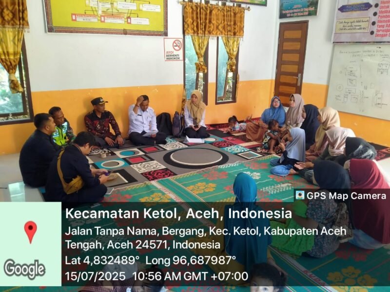 Babinsa Gandeng PLKB dan Reje Desa Sosialisasikan Cegah Stunting di Desa  Bergang.Jadi Pribadi Unggul Foto.Dok: Rahmat Ramadhan/Acehnow