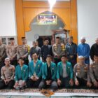 Kapolres Bener Meriah AKBP Aris Cai Dwi Susanto, S.I.K., M.I.K. bersama jajaran Polres dan Polsek Timang Gajah saat melaksanakan kegiatan Subuh Keliling (Suling) di Masjid Al-Baraq.Jadi Pribadi Unggul Foto.Dok: Rahmat Ramadhan/Acehnow