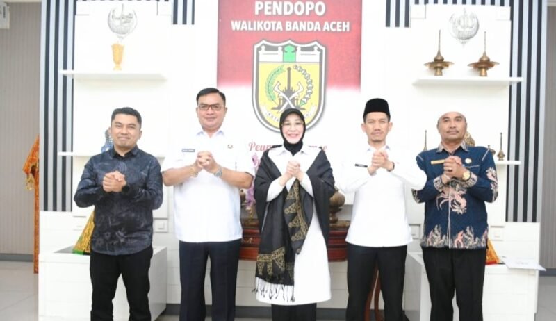 Wali Kota Banda Aceh Teken MoU dengan Bupati Aceh Tenggara, Aceh Selatan, dan Aceh Barat. Foto: Acehnow