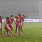 Pesepak bola Timnas Putri Indonesia Isa Guusje Warps (kedua kanan) bersama rekan merayakan gol ke gawang Timnas Putri Kirgistan pada pertandingan kualifikasi Piala Asia Wanita 2026 Grup D di Stadion Indomilk Arena, Kabupaten Tangerang, Banten, Minggu (29/6/2025). dok. ANTARA FOTO/Galih Pradipta/rwa.