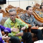 Secara virtual Sekretaris Daerah Kota Batam, Jefridin, M.Pd. mengikuti kegiatan yang dipimpin oleh Kasatgas Korsup Wilayah 1 KPK, Uding Juharudin. dok. Diskominfo Batam