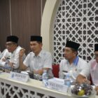 Sekda Aceh, M. Nasir didampingi Para Asisten, Kadis Syariat Islam, Kepala BPKA melakukan Rapat Teknis kesiapan pelaksanaan MTQ Ke-XXXVII diruang Rapat Kantor Bupati Pidie Jaya, Meureudu, Jumat, 22 Agustus 2025. dok. Ist