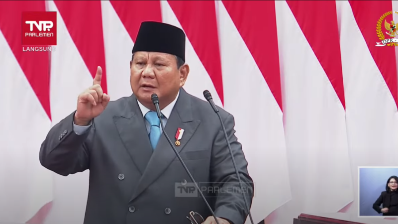 Presiden RI Prabowo Subianto saat Pidato tentang Laporan Kinerja Lembaga-Lembaga Negara dan pidato Kenegaraan HUT ke-80 Kemerdekaan RI di Gedung DPR/MPR RI, Jakarta. dok. Kemenag RI.