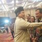 Presiden Prabowo Subianto menyapa Wakil Gubernur Aceh Fadhlullah, S.E, saat membuka kegiatan APKAPSI Otonomi Expo 2025, di Indonesia Convention Exhibition (ICE) BSD Tangerang, Banten, Kamis, 28 Agustus 2025. dok. Ist