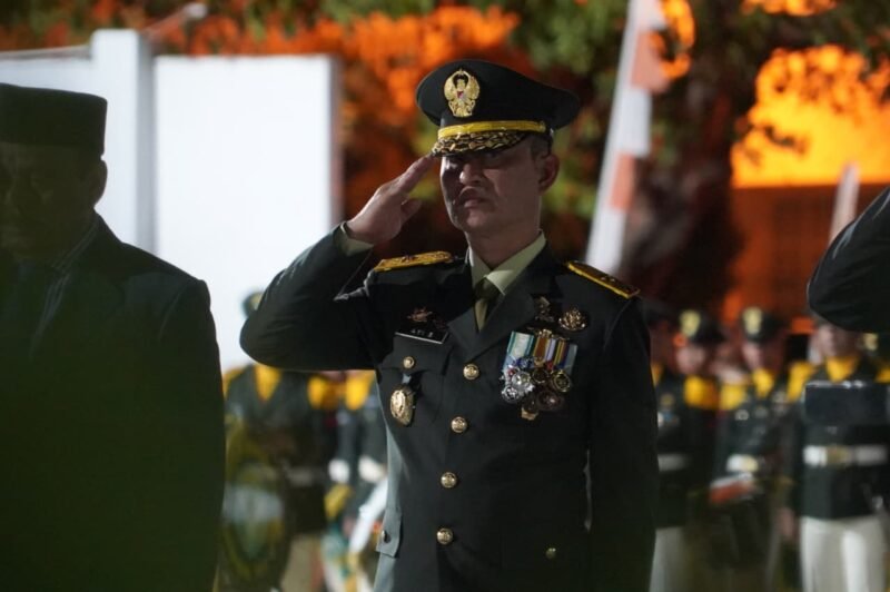 Kasdam Iskandar Muda Hadiri Apel Kehormatan dan Renungan Suci Peringatan HUT ke-80 RI . dok. Pendam IM