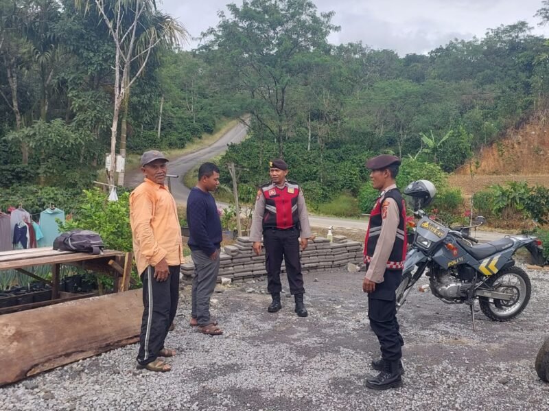Unit Samapta Polsek Mesidah melaksanakan kegiatan Patroli Perintis Presisi pada Sabtu, 2 Agustus 2025 di sejumlah titik rawan di wilayah Kecamatan Mesidah, Kabupaten Bener Meriah. Dok. Polres Bener Meriah
