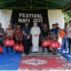 Gubernur Aceh, Muzakir Manaf, secara resmi menutup program Kuliah Kerja Nyata Pembelajaran Pemberdayaan Masyarakat (KKN PPM) Universitas Gadjah Mada (UGM) di Gampong Alue Riyeung, Pulau Nasi, Kecamatan Pulo Aceh, Kabupaten Aceh Besar, Selasa (5/8/2025). Dok. Ist