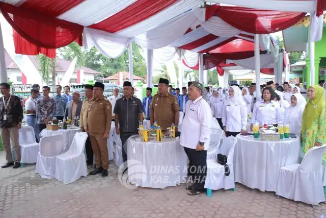 Dalam rangka menyambut Hari Ulang Tahun (HUT) ke-80 Kemerdekaan Republik Indonesia (RI), Kantor Kementerian Agama Kabupaten Asahan menggelar Gebyar Festival Lagu Kebangsaan Tahun 2025 Antar Guru Madrasah se-Kabupaten Asahan dengan tema “Melodi Patriotik, Jiwa Nasional, Menggema Semangat Indonesia Raya di Hati Pendidik Madrasah”, Senin (04/08/2025). dok. Diskominfo Asahan