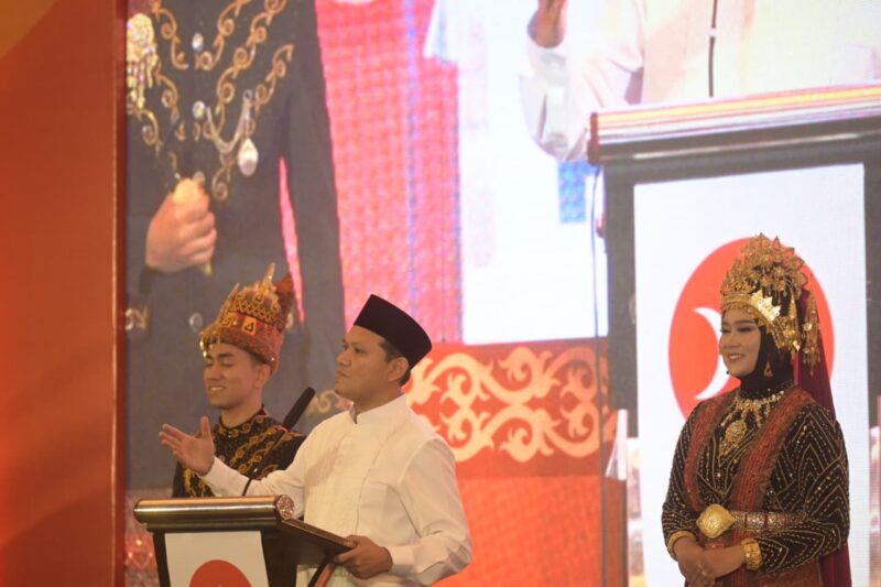Wakil Gubernur Aceh, Fadhlullah SE menyampaikan sambutan pada musyawarah Wilayah ke VI PKS Aceh di hotel Hermes Banda Aceh, Minggu, 24 Agustus 2025. dok. Ist
