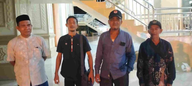 Panitia penyelenggara Turnamen Amuren Cup ke Vlll.(Foto: AgusMuliadi/Acehnow)