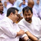 Gubernur Aceh Muzakir Manaf menghadiri serta menyampaikan sambutan pada Pelantikan Pengurus KAGAMA Aceh Periode 2025–2030 yang dilantik oleh Wamenkomdigi (Sekjen PP KAGAMA) Nezar Patria di Anjong Mon Mata, Banda Aceh, Sabtu (6/9/2025). dok. Ist