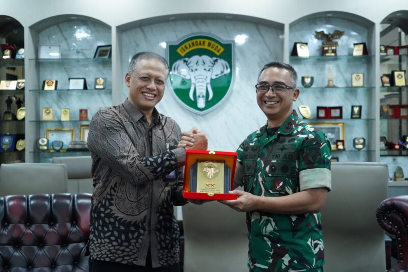 Pangdam Iskandar Muda Terima Audiensi General Manager Garuda Indonesia Aceh. dok. Pendam IM