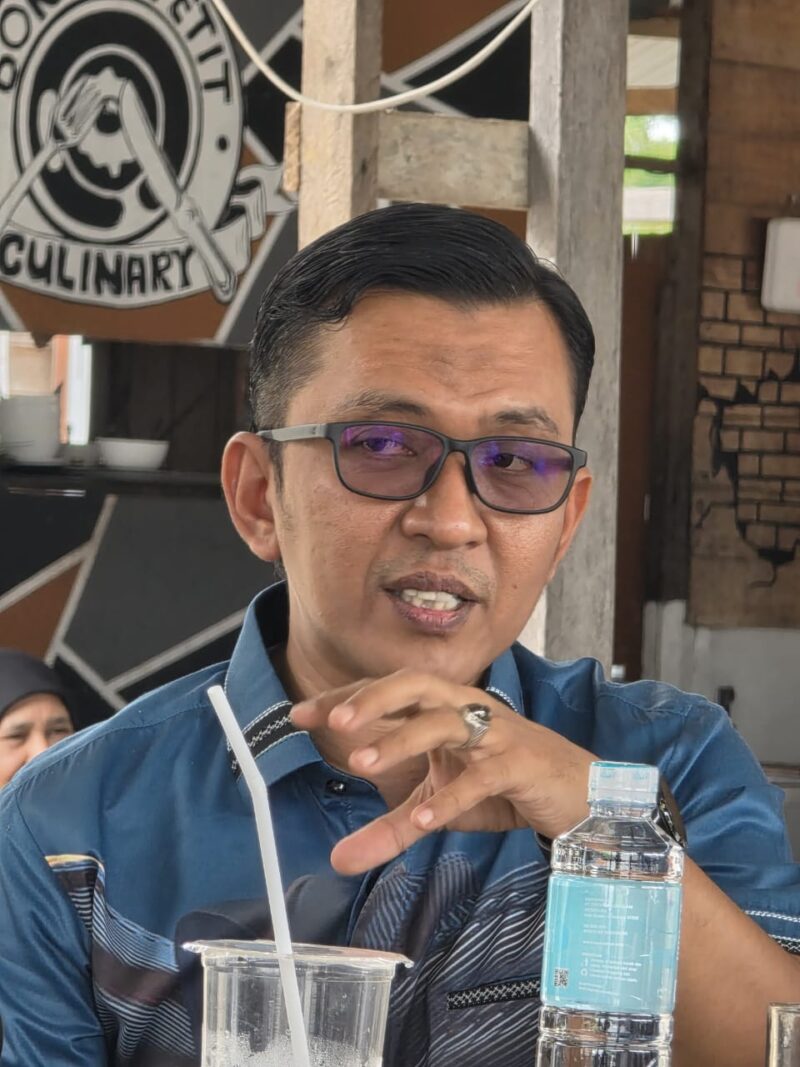 Pembina Dewan Pengurus Cabang Asosiasi Penambang Rakyat Indonesia (DPC APRI) Aceh Selatan, Hanzirwansyah ST. dok. Ist
