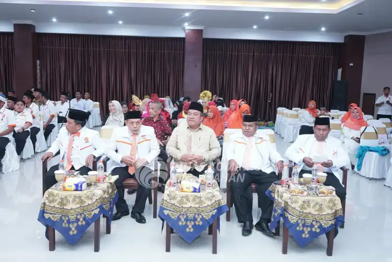 Musyawarah Daerah (Musda) VI Partai Keadilan Sejahtera (PKS) Kabupaten Asahan di Aula Hotel Sabty Garden Kisaran ini diikuti sekitar 200 peserta dari unsur DPC dan kader PKS se-Kabupaten Asahan, serta turut dihadiri Bupati Asahan, Taufik Zainal Abidin, S.Sos., M.Si, OPD, Ketua Partai Politik, dan tamu undangan lainnya. dok. Diskominfo Pemkab Asahan