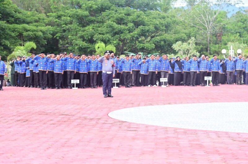 ASN Pemkab Aceh Besar mengikuti Apel Peringatan Harhubnas 2025, di lapangan Kantor Bupati Aceh Besar, Kota Jantho, Rabu (17/09/2025). dok. MC ACEH BESAR