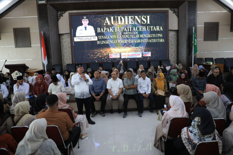 Bupati Aceh Utara, ayah Wa beraudiensi dengan non ASN yang telah CPNS di Pemerintahan Aceh Utara. dok. Pemkab Aceh Utara