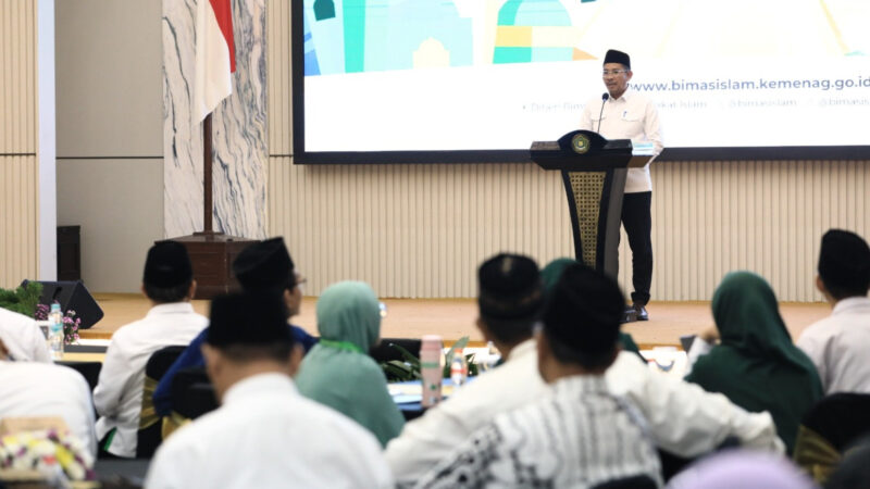 Direktorat Jenderal Bimbingan Masyarakat Islam (Bimas Islam) bersama Badan Amil Zakat Nasional (Baznas) meluncurkan program Baznas Microfinance Masjid Berdaya Berdampak (BMM Madada) untuk mendorong pemberdayaan ekonomi umat sekaligus mengurangi ketergantungan masyarakat terhadap pinjaman online (pinjol). dok. Kemenag RI