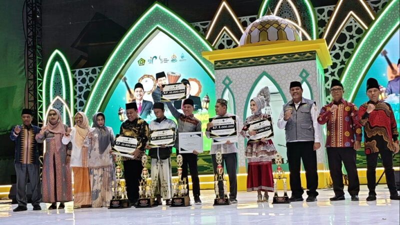 Provinsi Jawa Timur meraih juara pertama Lomba Qasidah Kolaborasi pada ajang Festival Seni Budaya Islam yang digelar di sela pelaksanaan Seleksi Tilawatil Qur’an dan Hadis (STQH) Nasional XXVIII Tahun 2025 di Kendari, Sulawesi Tenggara. dok. Ist