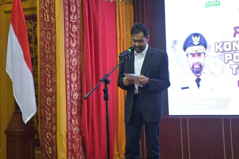 Gubernur Aceh, Muzakir Manaf melepas Kontingen Aceh mengikuti PON beladiri di restoran pendopo gubernur Aceh, Kamis (9/10/2025). dok. Ist