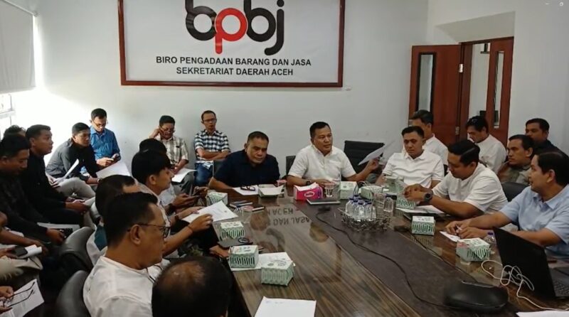 Biro Pengadaan Barang dan Jasa (BPBJ) Sekretariat Daerah Aceh menyelenggarakan rapat persiapan sosialisasi dan penyamaan persepsi terkait Surat Edaran (SE) Gubernur Aceh. dok. Ist