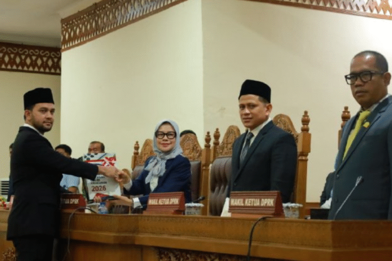 Wakil Bupati Aceh Barat, Said Fadheil, SH, menghadiri pembukaan Rapat Paripurna ke-VIII Masa Sidang ke-III DPRK Aceh Barat, Selasa (21/10/2025). dok. Pemkab Aceh Barat