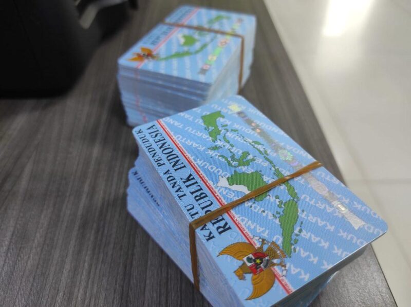 Disdukcapil Kota Banda Aceh memiliki 2.800 lembar blanko KTP yang siap digunakan untuk remaja berusia 17 tahun, warga yang belum memiliki KTP, maupun perubahan elemen data KTP. dok. Pemko Banda Aceh