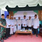 Wakil Bupati Aceh Besar Drs. H. Syukri A. Jalil menghadiri perayaan Maulid Nabi Muhammad SAW 1447 H di Dayah Islahuddin Al Amiriyah, Gampong Cot Madhi, Kecamatan Blang Bintang, Aceh Besar, Sabtu (04/10/2025). FOTO. MC ACEH BESAR