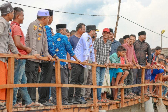 Bupati Al-Farlaky Bangun Empat Jembatan Sekaligus di Aceh Timur. dok. Diskominfo Kab. Aceh Timur