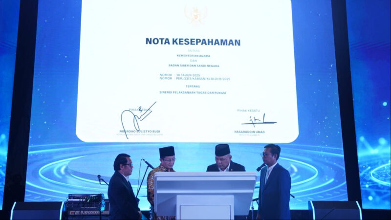Kementerian Agama dan Badan Siber dan Sandi Negara (BSSN) menandatangani Nota Kesepahaman dan Perjanjian Kerja Sama untuk memperkuat keamanan siber layanan digital Kemenag. Dok. Kemenag RI