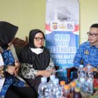 Dalam rangka menyambut Hari Ulang Tahun (HUT) ke-54 Korps Pegawai Republik Indonesia (Korpri), Aparatur Sipil Negara (ASN) Polda Aceh melakukan anjangsana ke rumah para pensiunan PNS Polri, Rabu (5/11/2025). dok. Polda Aceh