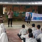 Personil Polsek Banda Sakti melaksanakan sosialisasi Seleksi Penerimaan Murid Baru (SPMB) SMA Kemala Taruna Bhayangkara Tahun Ajaran 2026/2027 di sejumlah sekolah tingkat SMP di wilayah hukum Polsek Banda Sakti, Polres Lhokseumawe, Jumat (14/11/2025) pagi. dok. Polres Lhokseumawe