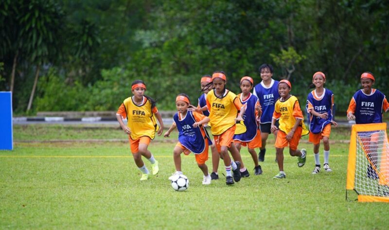 PSSI menggelar FIFA Women’s Football Campaign pada Sabtu (22/11/2025) di Lapangan Lantamal Ambon, Maluku. Dok. PSSI