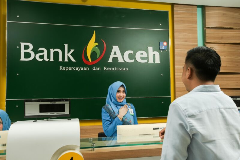 Perusahaan Bank Aceh Syariah menyampaikan komitmen dalam mendukung relaksasi pembiayaan bagi nasabah terdampak bencana alam. Foto: Dok. Istimewa