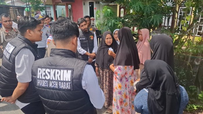 Tim gabungan Pemerintah Kabupaten Aceh Barat melakukan pengawasan dan penertiban di salah satu pangkalan LPG pascabencana hidrometeorologi, Selasa (16/12/2025). Foto: Dok. Pemkab Aceh Barat