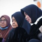 Wali Kota Banda Aceh Illiza Sa’aduddin Djamal menghadiri peringatan 21 Tahun Tsunami Aceh dan doa bersama korban bencana di Masjid Raya Baiturrahman, Jum’at (26/12/2025). Foto: Dok. Prokopim Kota Banda Aceh