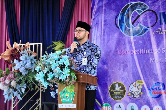 Wakil Bupati Aceh Barat Said Fadheil, SH saat membuka kegiatan Comsrat ke-8 MAN 1 Aceh Barat Tahun Pelajaran 2026–2027 di Meulaboh, Kamis (22/01/2026). Foto: Dok. Pemkab Aceh Barat
