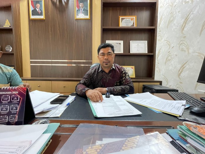 Inspektur Aceh Barat, Zakaria, menyampaikan capaian IPKD MCSP 2025 Kabupaten Aceh Barat di Meulaboh, Jumat (6/2/2026). Foto: Dok. Pemkab Aceh Barat