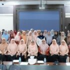 Foto bersama usai pertemuan rutin Dharma Wanita Persatuan yang dirangkaikan dengan tausiah menyambut Bulan Suci Ramadhan 1447 Hijriah, Kamis (5/2/2026). Foto: Dok. DPRA